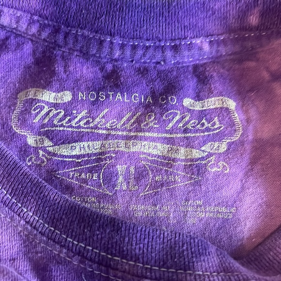 Mitchell & Ness XL Raptors tee shirt - Picture 2 of 4